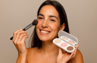 Paleta Iluminatoare Farmasi